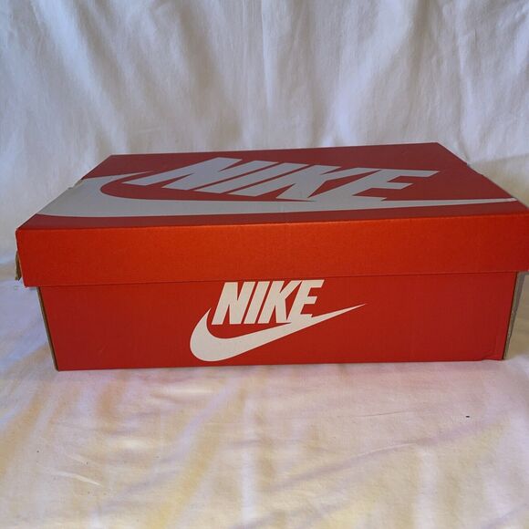 NIB Nike Air Max Interlock Lite Women's Shoes Black/White DX3705 001 - Picture 8 of 9